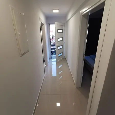 Elizabeta Deluxe Weißenburg