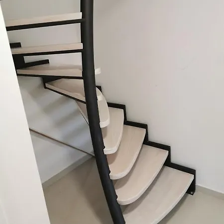 Elizabeta Deluxe Weißenburg