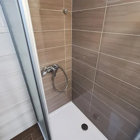 Elizabeta Deluxe Guest house