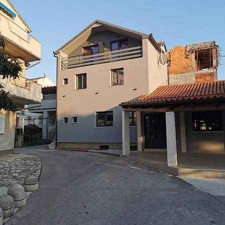 Guest house Elizabeta Deluxe Biograd Na Moru
