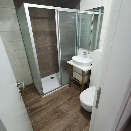 Elizabeta Deluxe Guest house *