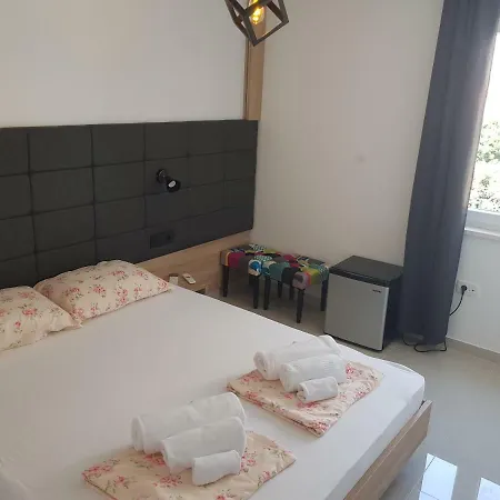 Elizabeta Deluxe Guest house