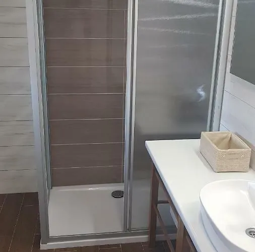 Elizabeta Deluxe 3* ביוגראד נה מורו